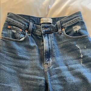Abercrombie & Fitch 90’s Straight Ultra High Rise